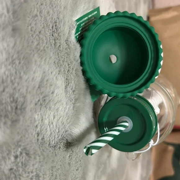 Starbucks Clear Bear Tumbler with Green Hat Lid - Picture 6 of 8